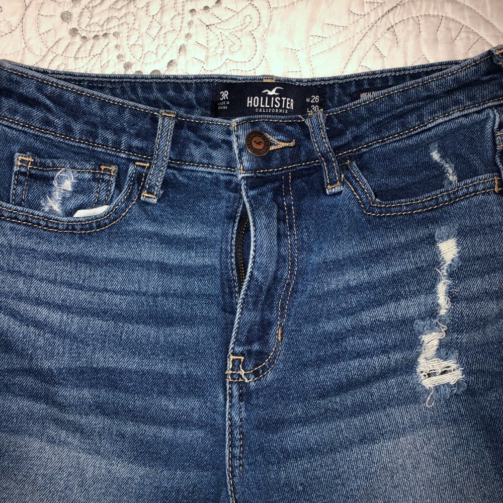 Ripped jeans